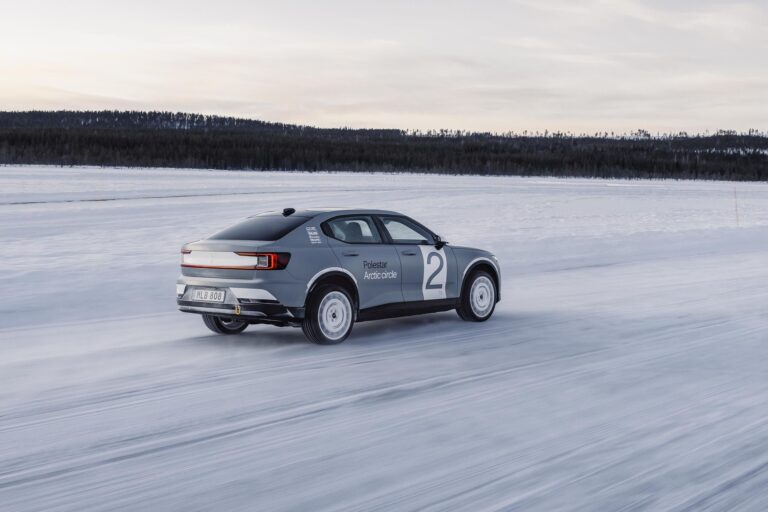 polestar-polestar-2-24219-2-1.jpg