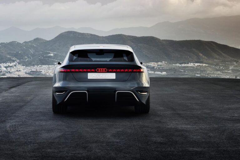 audi-presente-l-a6-avant-e-tron-concept-24399-3-1.jpg