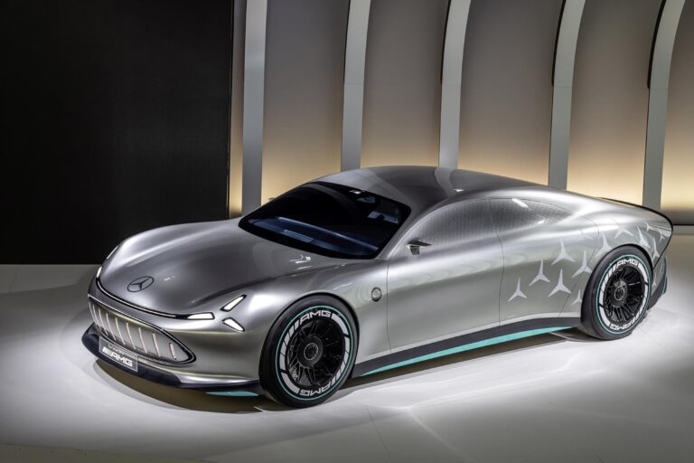 mercedes-amg-presente-le-concept-vision-amg-24646-1-5.jpg