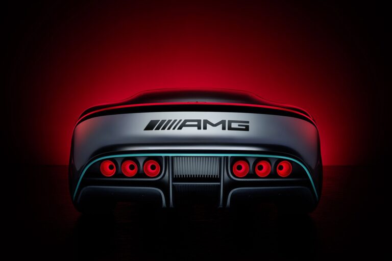 mercedes-amg-presente-le-concept-vision-amg-24646-8-3.jpg