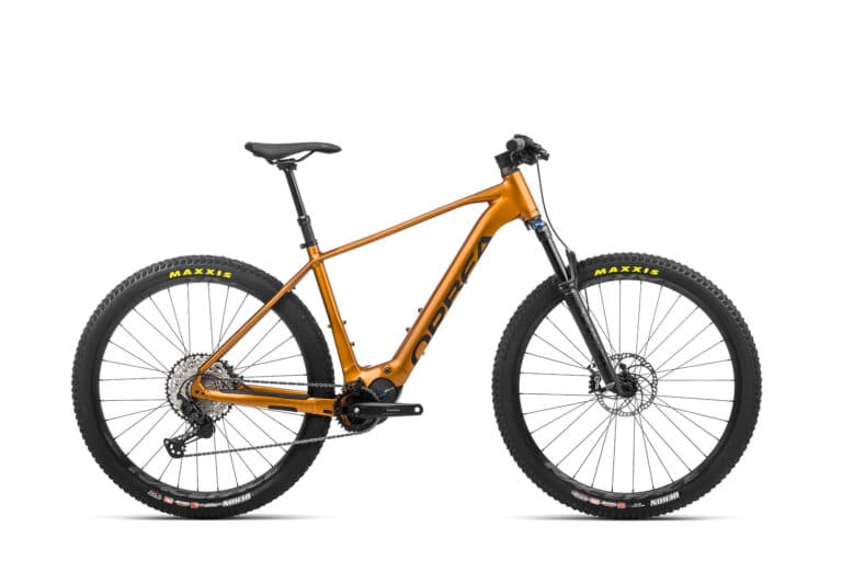 orbea-urrun-un-vttae-leger-pour-voyager-loin-24637-4-1.jpg