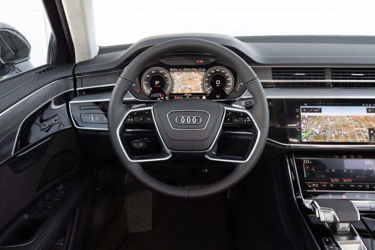 audi-a8-d5-60-tfsi-e-135726-1.jpg