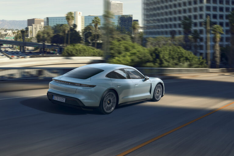 porsche-taycan-20123-2-1.jpg