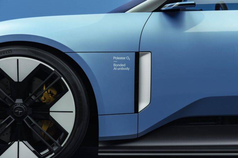 le-roadster-polestar-6-entrera-en-production-en-2026-24871-4-1.jpg