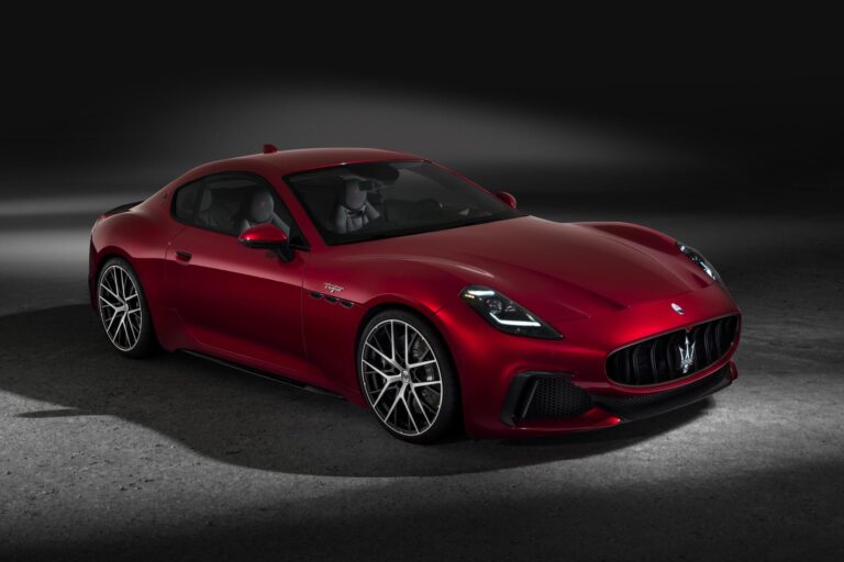 maserati-granturismo-24935-5-3.jpg