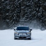 Essai Ford Mustang Mach-E sur glace