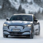 Essai Ford Mustang Mach-E sur glace