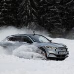 Essai Ford Mustang Mach-E sur glace