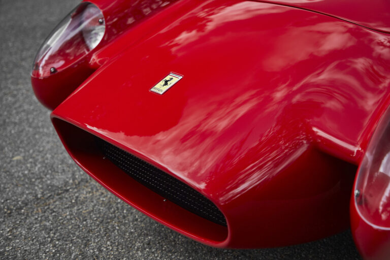 ferrari-250-23370-7.jpg