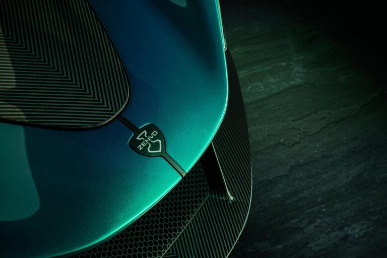 zenvo-automotive-presente-sa-nouvelle-hypercar-l-aurora-25418-5.jpg