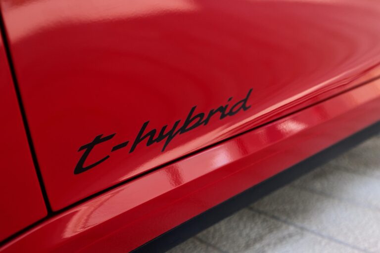 porsche-911-25847-8.jpg