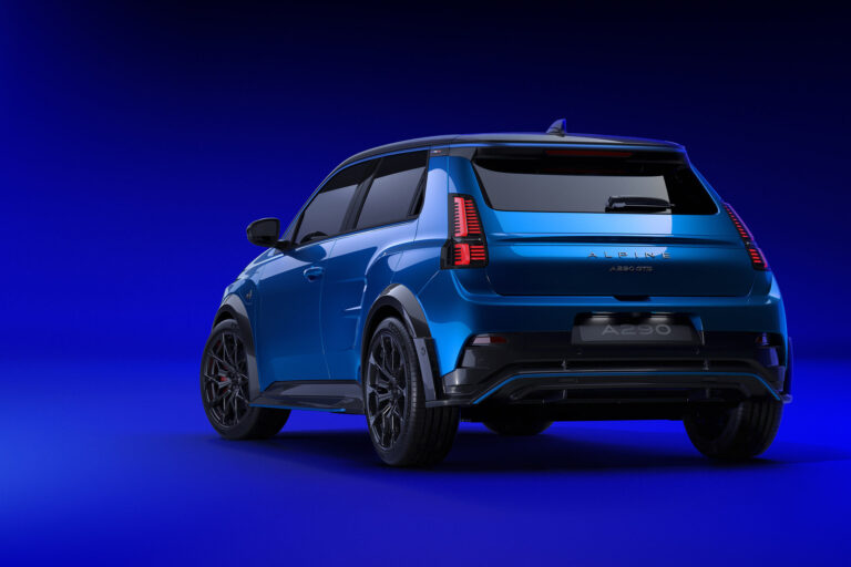 alpine-a290-25867-2.jpg