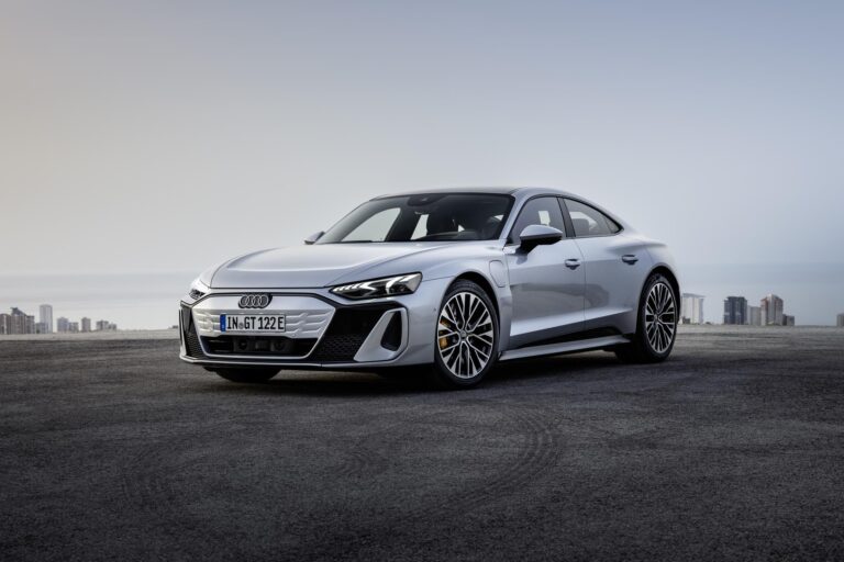 audi-e-tron-25873-8.jpg