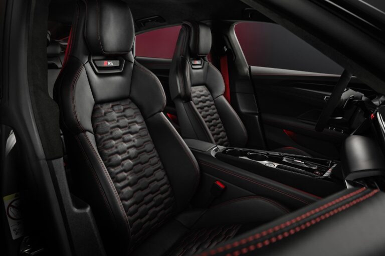 audi-e-tron-25873-9.jpg
