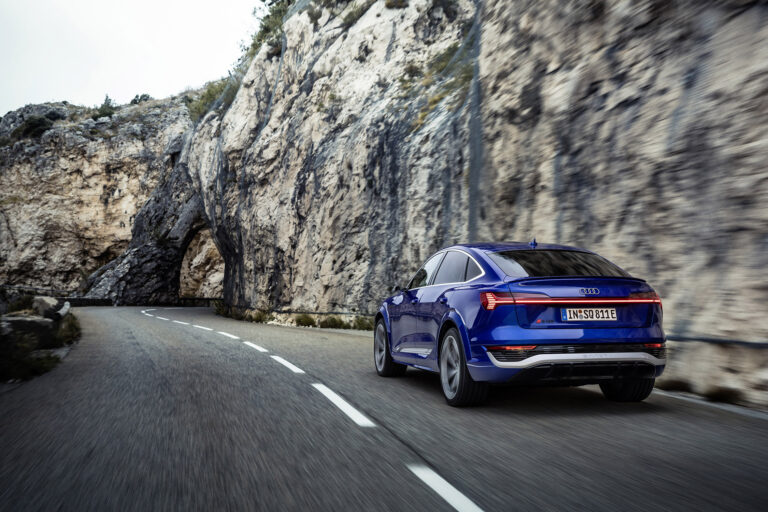 audi-sq8-sportback-e-tron-503-ch-140850.jpg