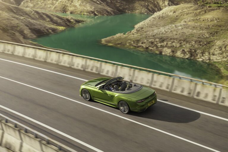 bentley-continental-gt-25883-4.jpg