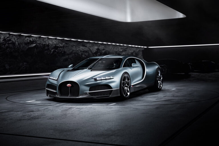 bugatti-tourbillon-25877-10.jpg