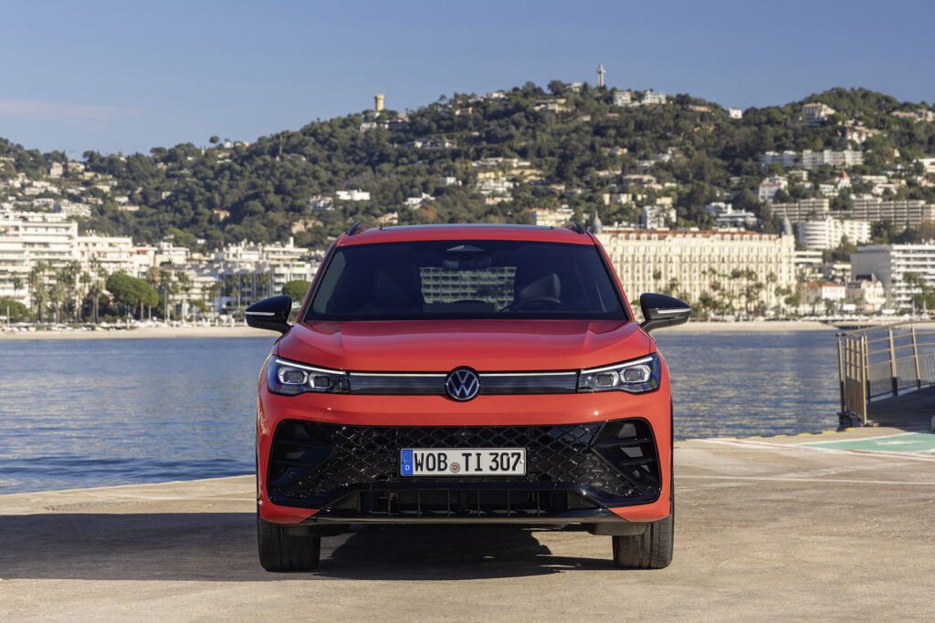volkswagen-tiguan-3-1-5-etsi-150-ch-141577.jpg