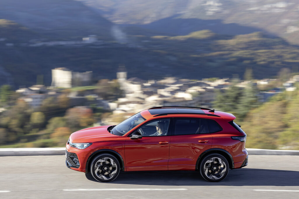volkswagen-tiguan-3-1-5-etsi-150-ch-141588.jpg