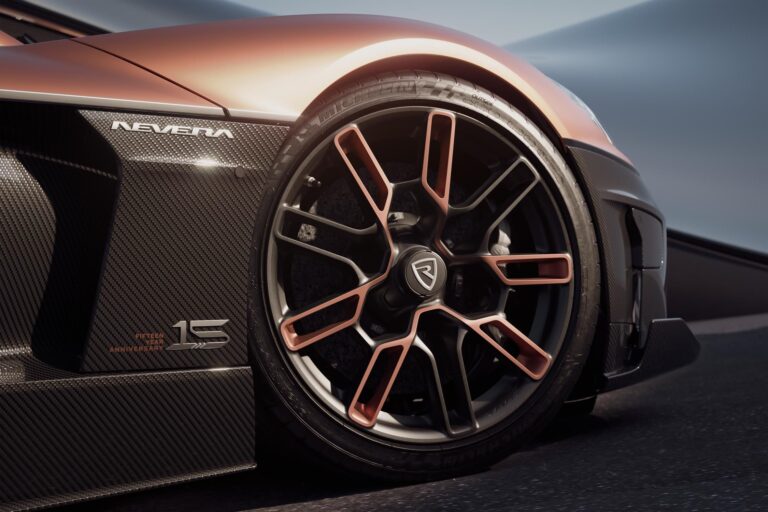 rimac-nevera-25902-6.jpg