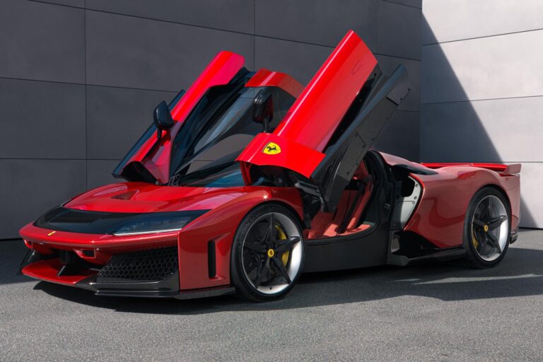 ferrari-f80-26029-6.jpg