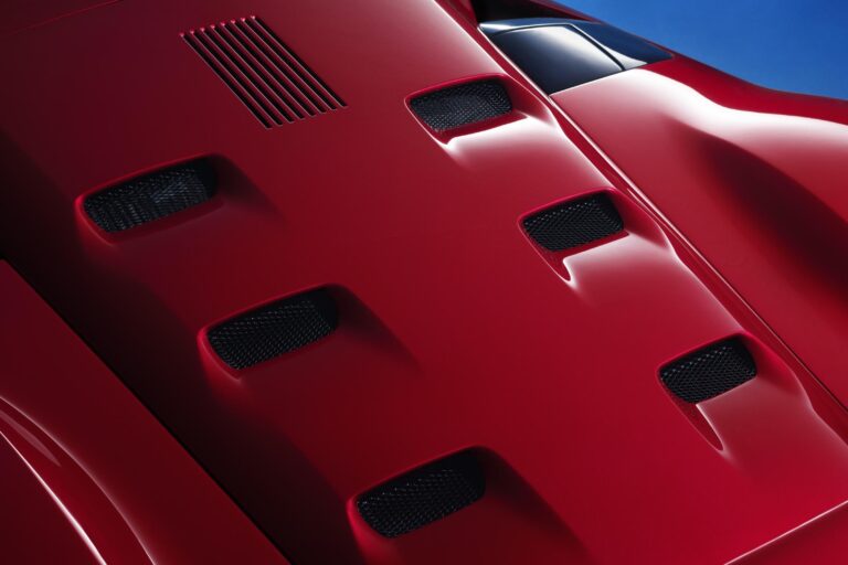 ferrari-f80-26029-7.jpg
