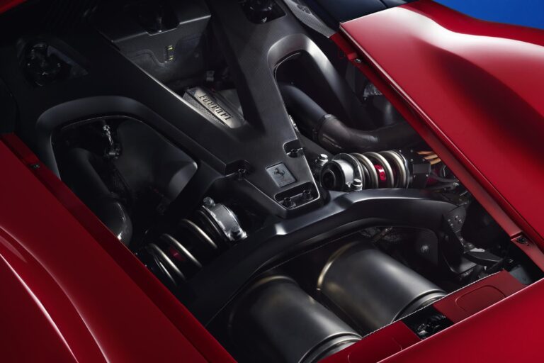 ferrari-f80-26029-8.jpg