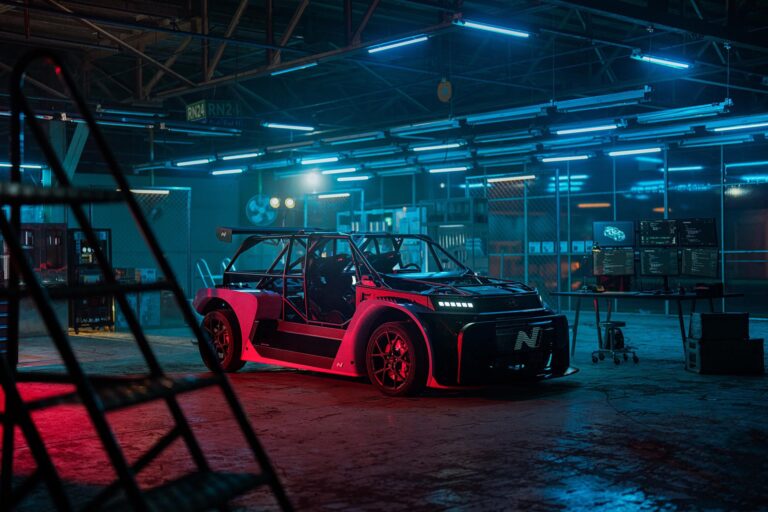 hyundai-presente-le-concept-electrique-rn24-26041-2.jpg