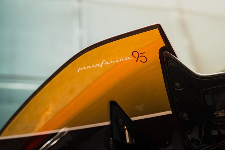 pininfarina-battista-26342-8.jpg