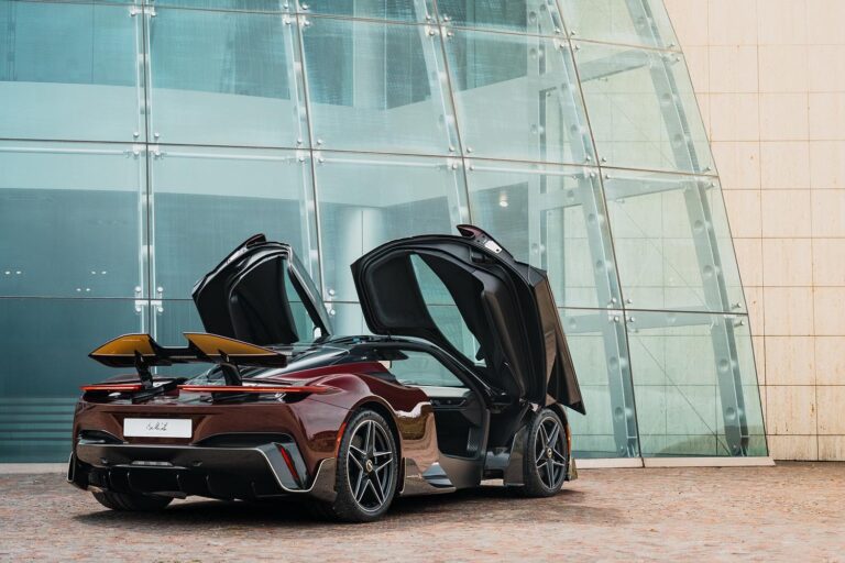 pininfarina-battista-26342-9.jpg