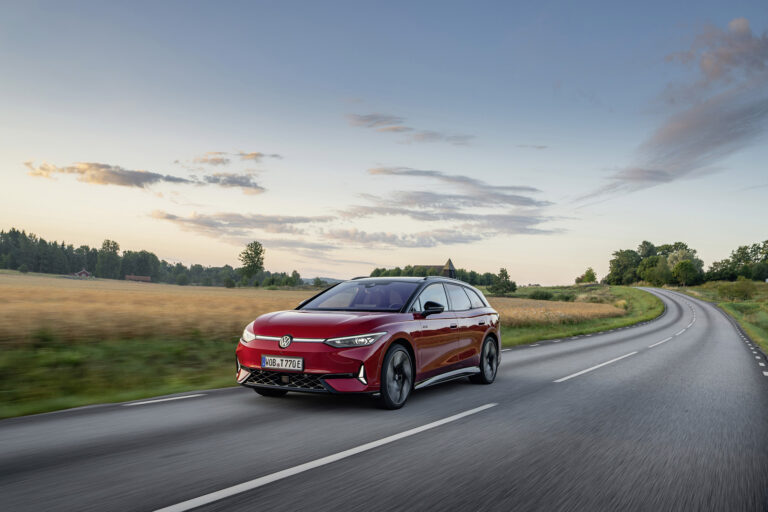 volkswagen-id-7-tourer-gtx-340-ch-142435.jpg