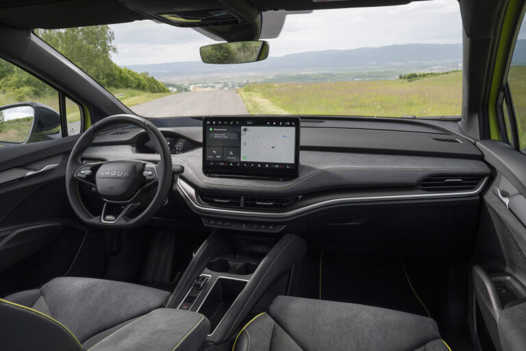 skoda-elroq-rs-142840.jpg