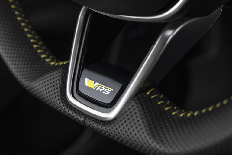 skoda-elroq-rs-142842.jpg
