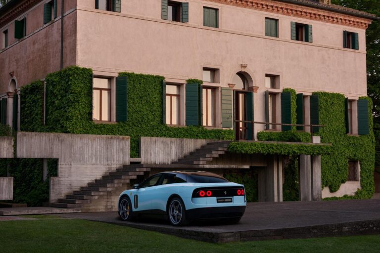 ferrari-luce-26816-4.jpg