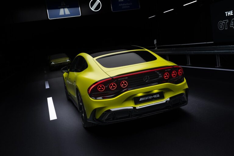 jusqu-a-1-169-ch-pour-la-nouvelle-mercedes-amg-gt-coupe-4-portes-26811-4.jpg