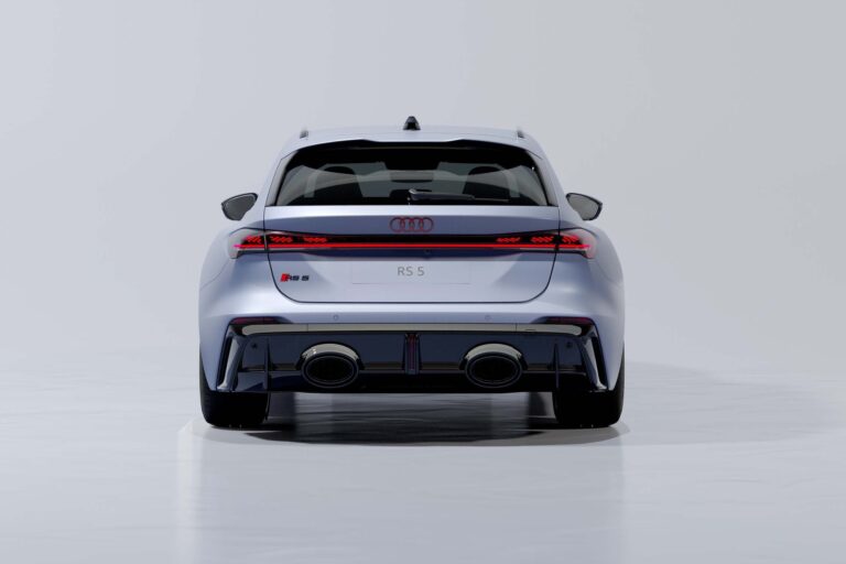 audi-rs5-26988-5.jpg