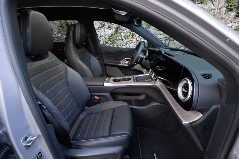 mercedes-classe-glc-3-suv-electrique-400-4m-489-ch-143692.jpg