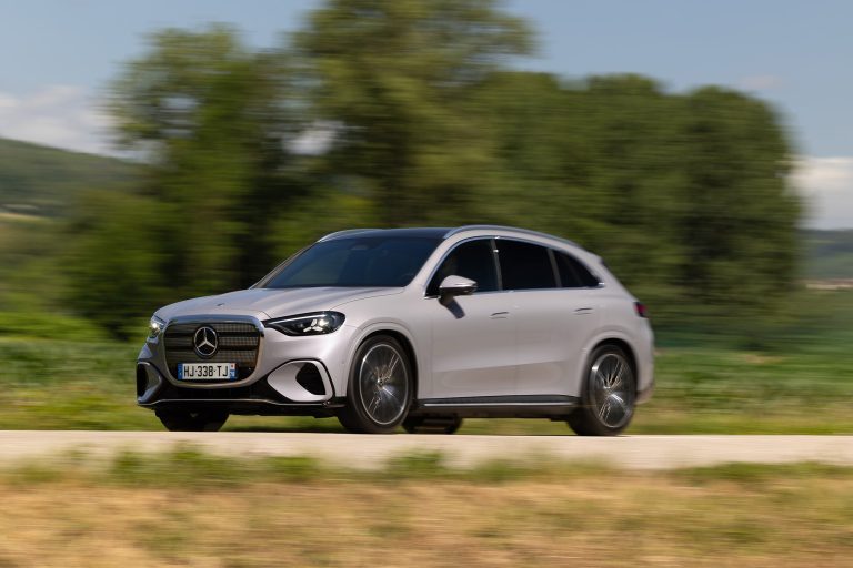 mercedes-classe-glc-3-suv-electrique-400-4m-489-ch-143706.jpg