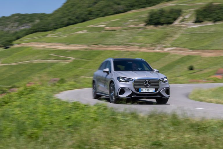 mercedes-classe-glc-3-suv-electrique-400-4m-489-ch-143707.jpg