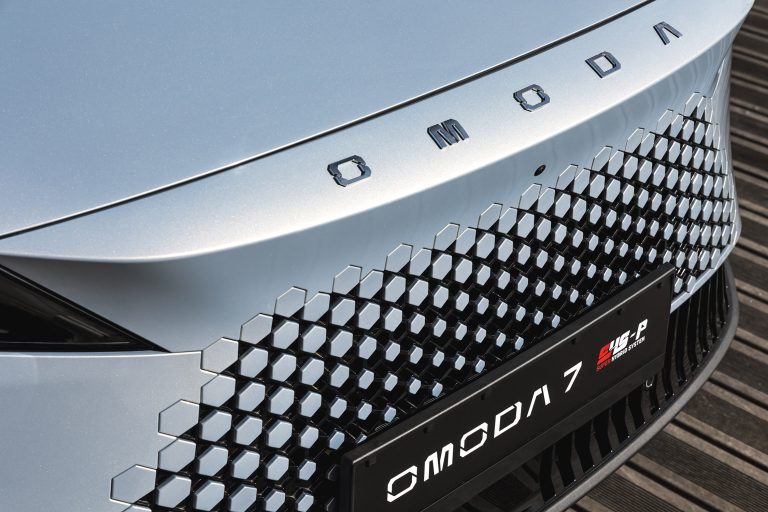 omoda-7-phev-shs-p-279-ch-143718.jpg