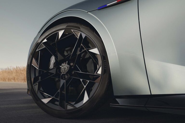 peugeot-rcz-26996-7.jpg