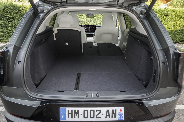 volvo-ex60-p10-awd-510-ch-143668.jpg