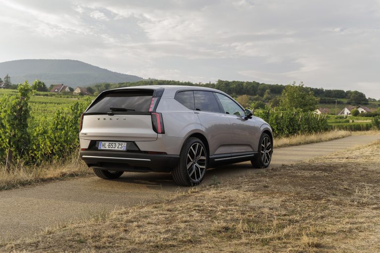 volvo-ex60-p10-awd-510-ch-143676.jpg