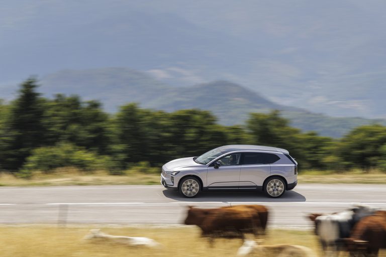 volvo-ex60-p10-awd-510-ch-143686.jpg